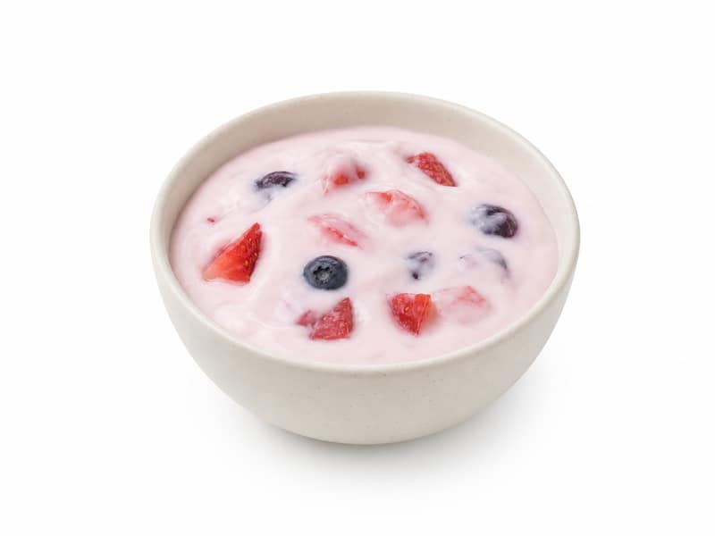 Jogurt owocowy – białko 3.5g, kalorie 99 kcal, węglowodany i tłuszcz na 100g | zdrowe odżywianie